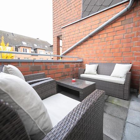 Studio Shiny - Zentral Mit Balkon - Messe - Kueche Neuss Ngoại thất bức ảnh